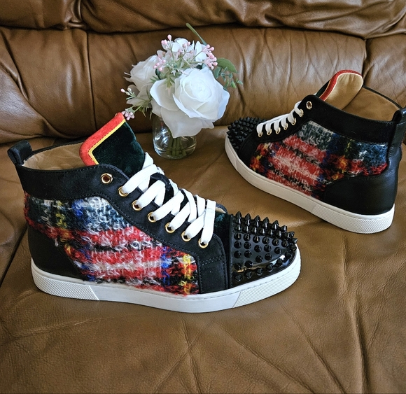 Women's Christian Louboutin Multicolor Velvet Wool Designer Sneakers Size 8 US - Picture 2 of 16
